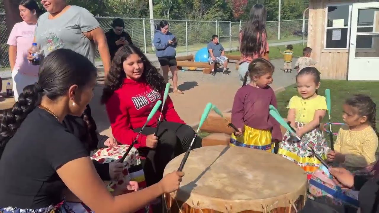 A Powow with the Eskasoni Ksite&rsquo;taqnk Day Care