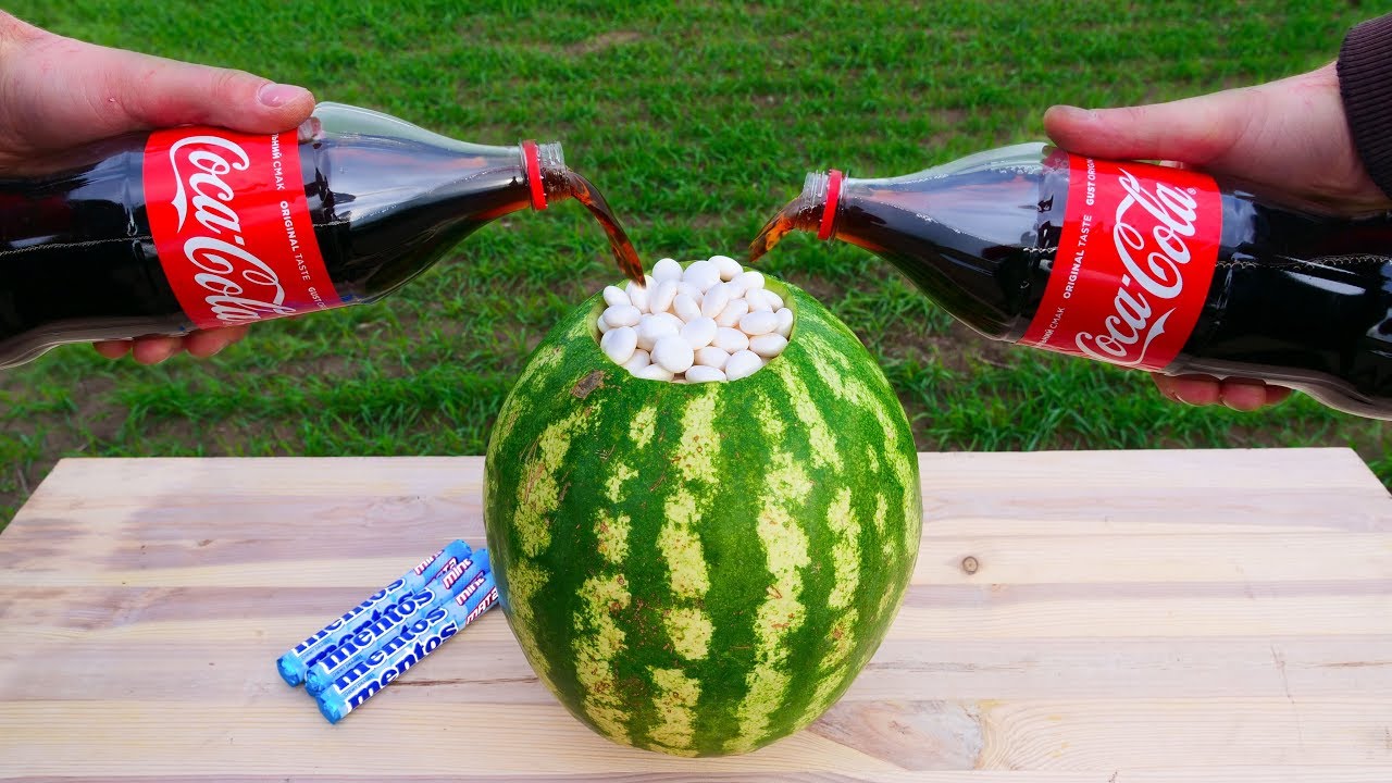 Experiment: Coca-Cola and Mentos VS Watermelon
