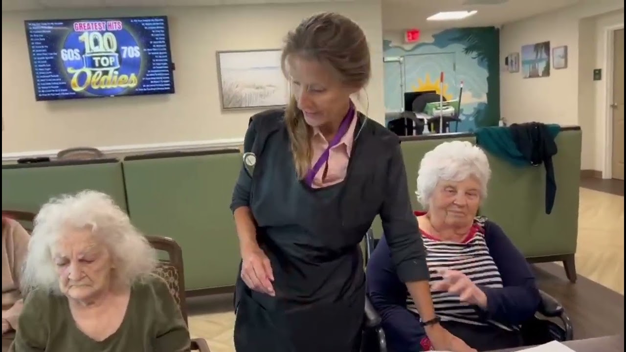 Color Therapy with our Transitional Memory Care Residents