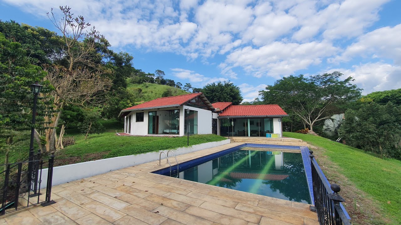 #fincaenventa vía #villeta 10.000mts² clima cálido