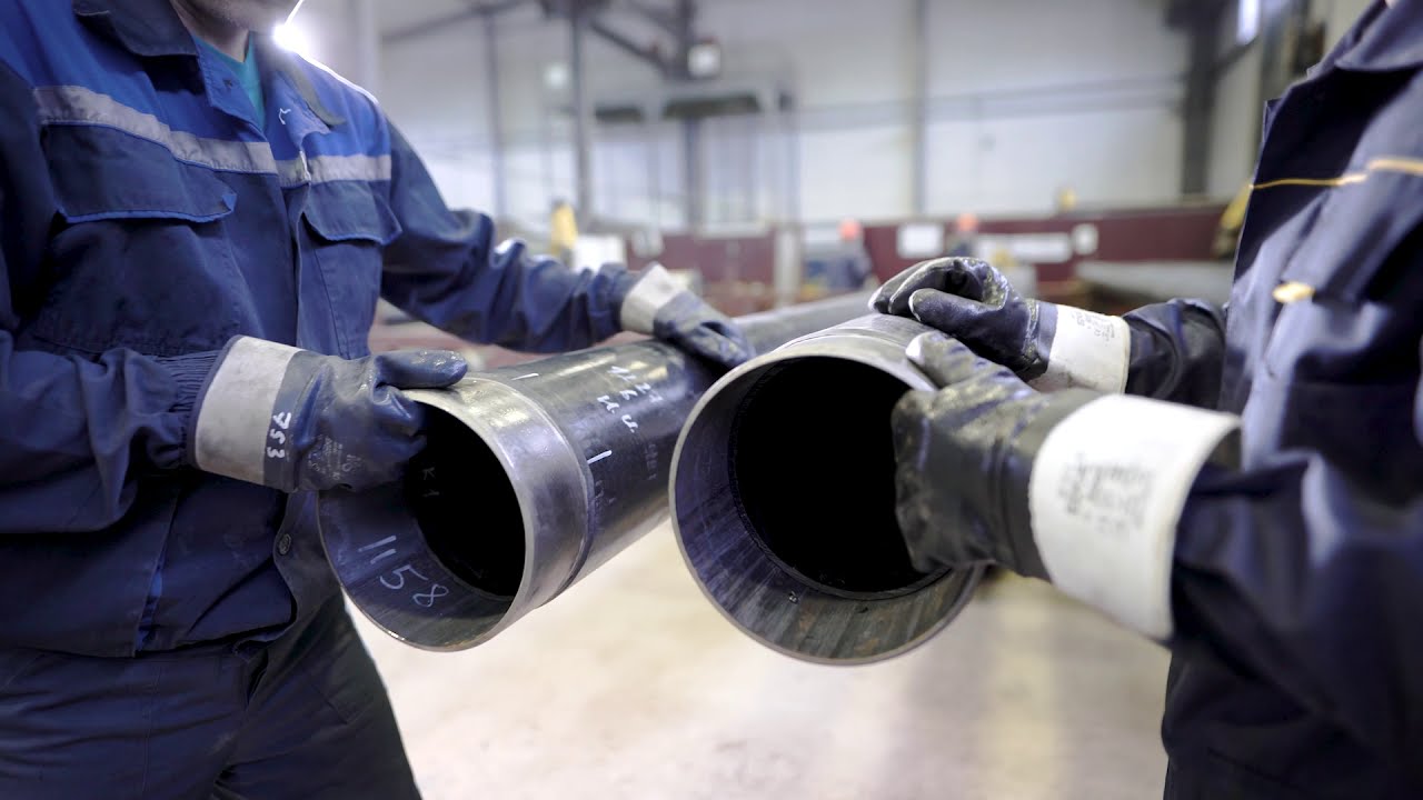 Pipe lining with polyethylene