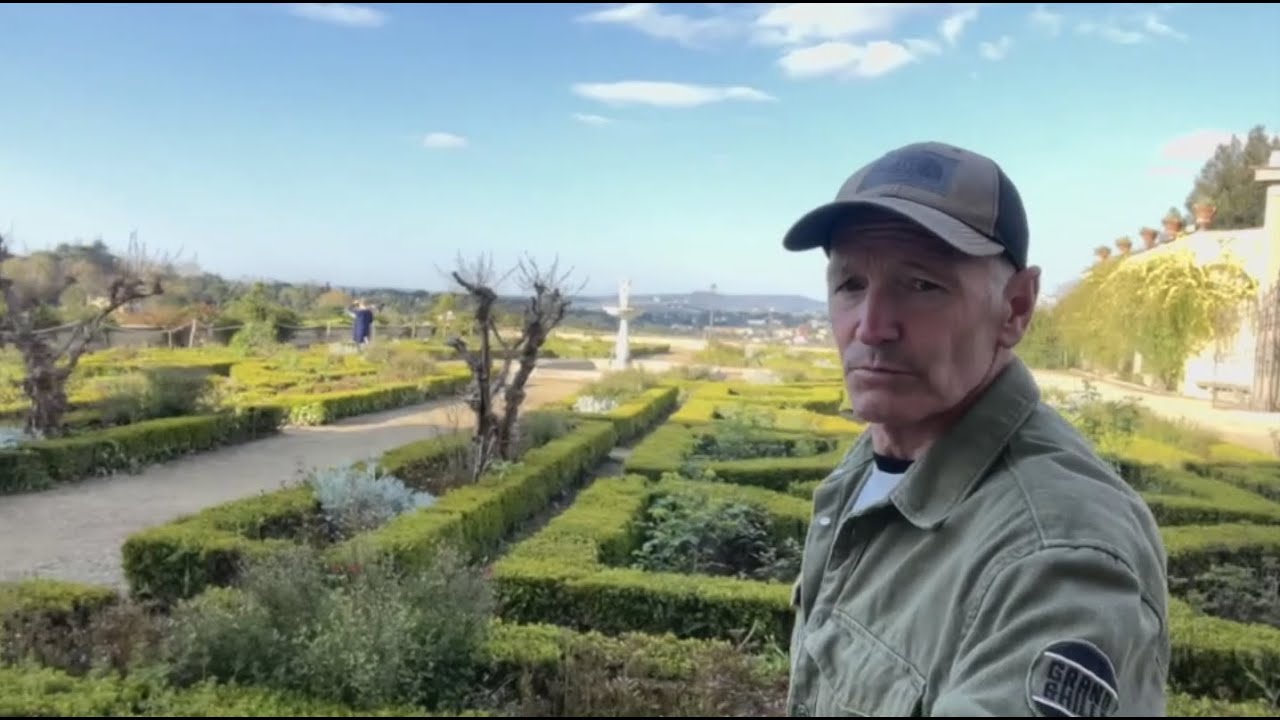 A Mindful Moment in Florence, Italy at the Boboli Gardens