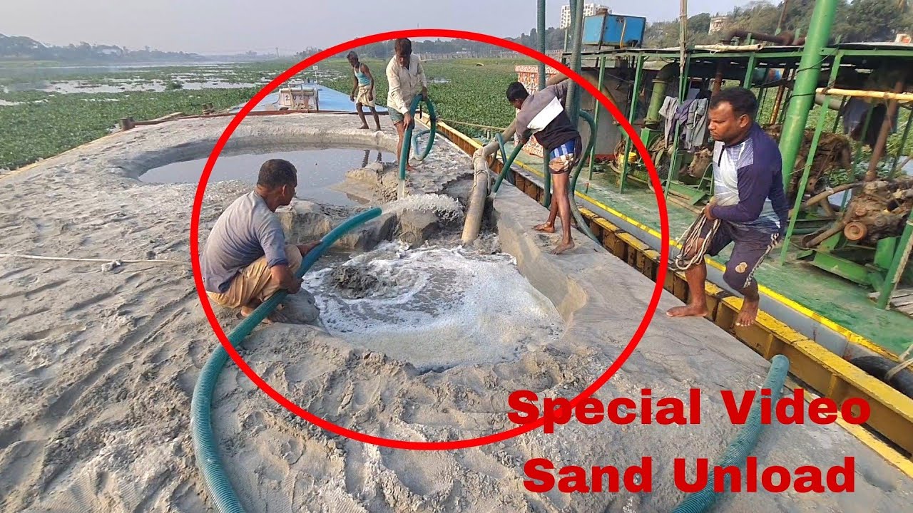 28500 square feet full load sand unload at the start of work in big ship by mega drager machine-66