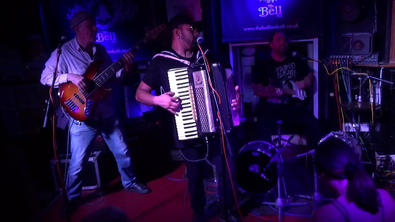 Ruben Moreno & L'il Jim live at The Bell Inn, Bath UK