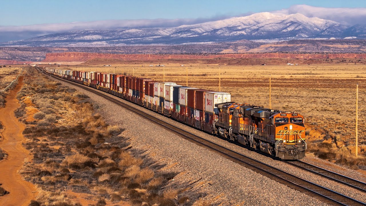 [4K] Winter trains on BNSF's Gallup Sub