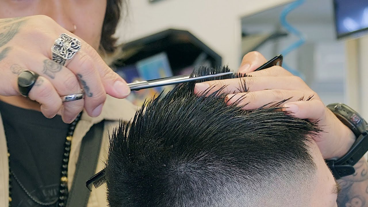 Quick way to Cut the top for short comb over