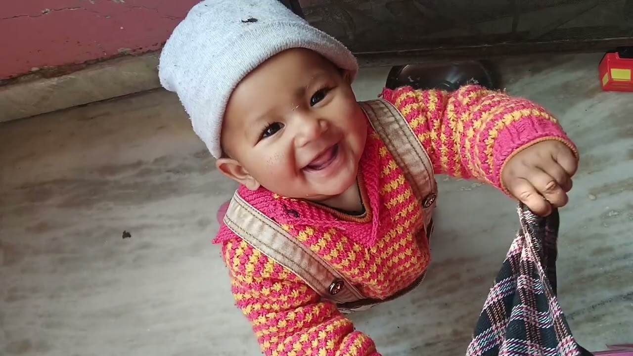 Aaj khaya mummy ne malta #kumauni #vlog #gaziabaad #pahadi 
