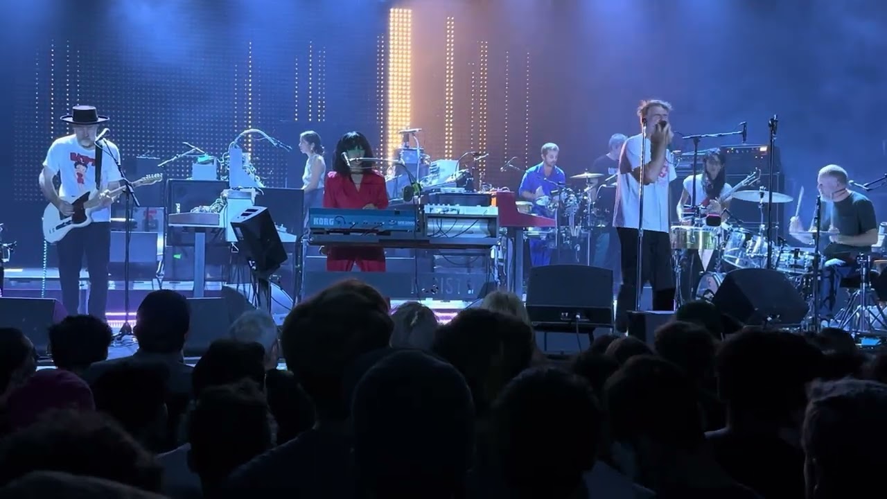 LCD SOUNDSYSTEM ~ OTHER VOICES ~ LIVE @)@%  ~ NEW HAVEN CT