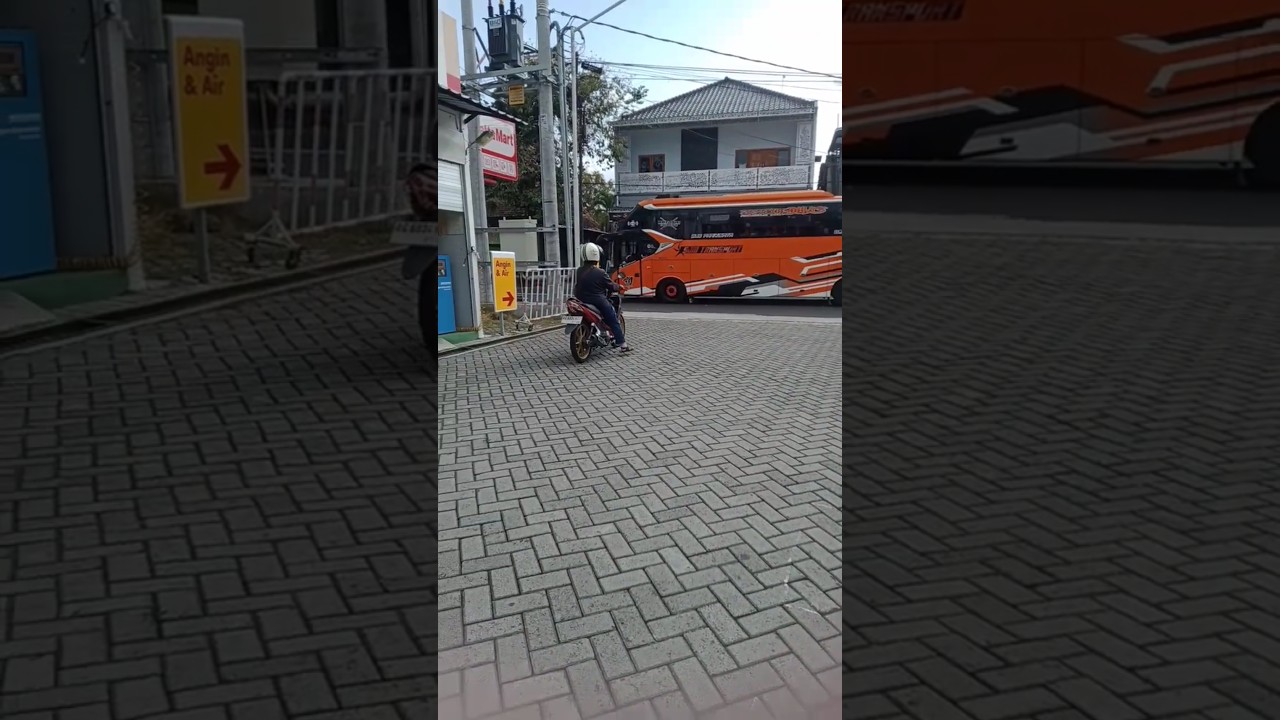 BASURI DARI BUS SMJ TRANS  BATOSAI