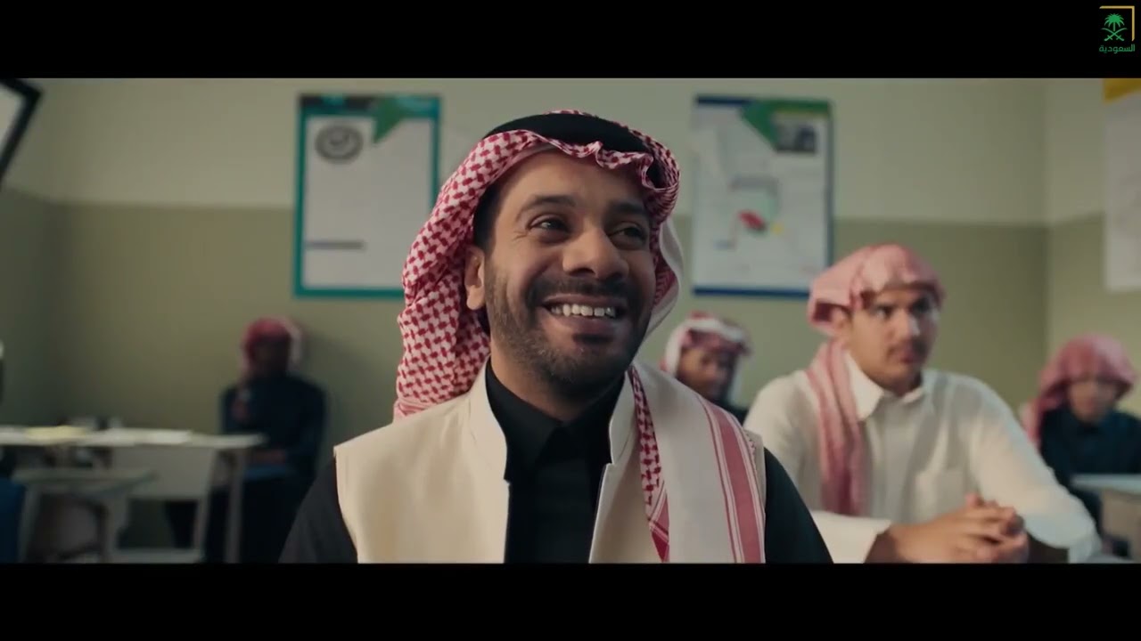 صدق نفسه الأخ وعاش الدور 🤣