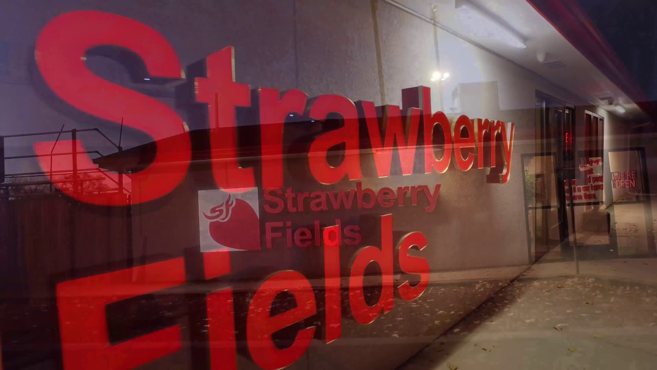 Strawberry Fields Pueblo (Central) 4k