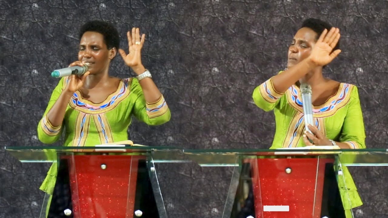 Pst KANZIGA ati nibakubona kubwi mbuto zawe bahereko bahimbaze Imana/nti mukitiranye Imana nibyi isi