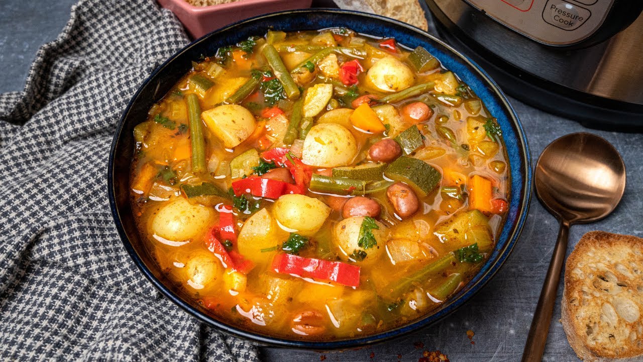 Instant Pot Vegetable Soup with Beans