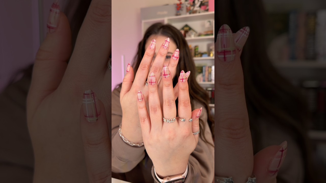 DOING MY PRESS ON NAILS AT HOME (christmas plaid nails!🎄) 