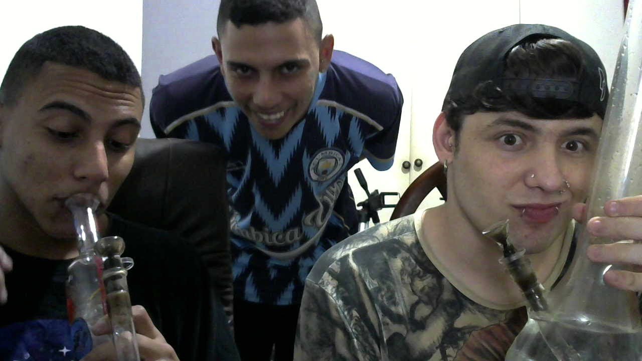 🔥TURMA DO BONG🔥 part. RaKaL 4:20 e Weed L0ve