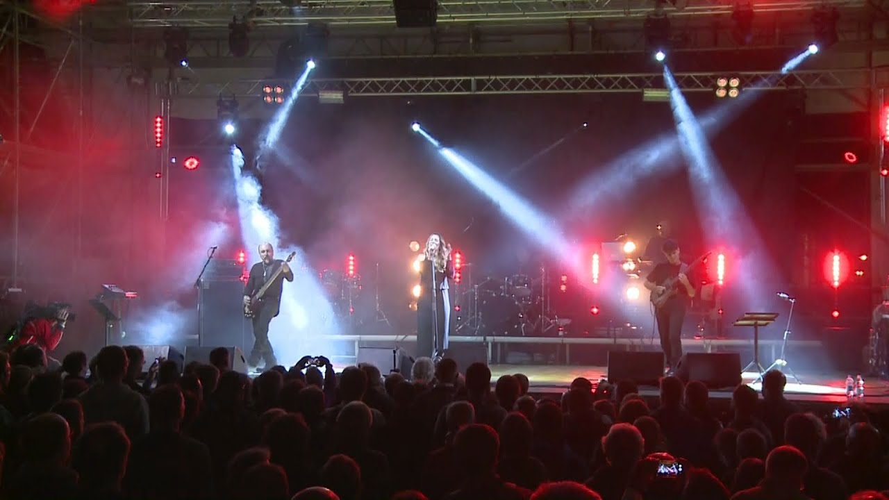 Glass Hammer - Live In Italy - No Man's Land