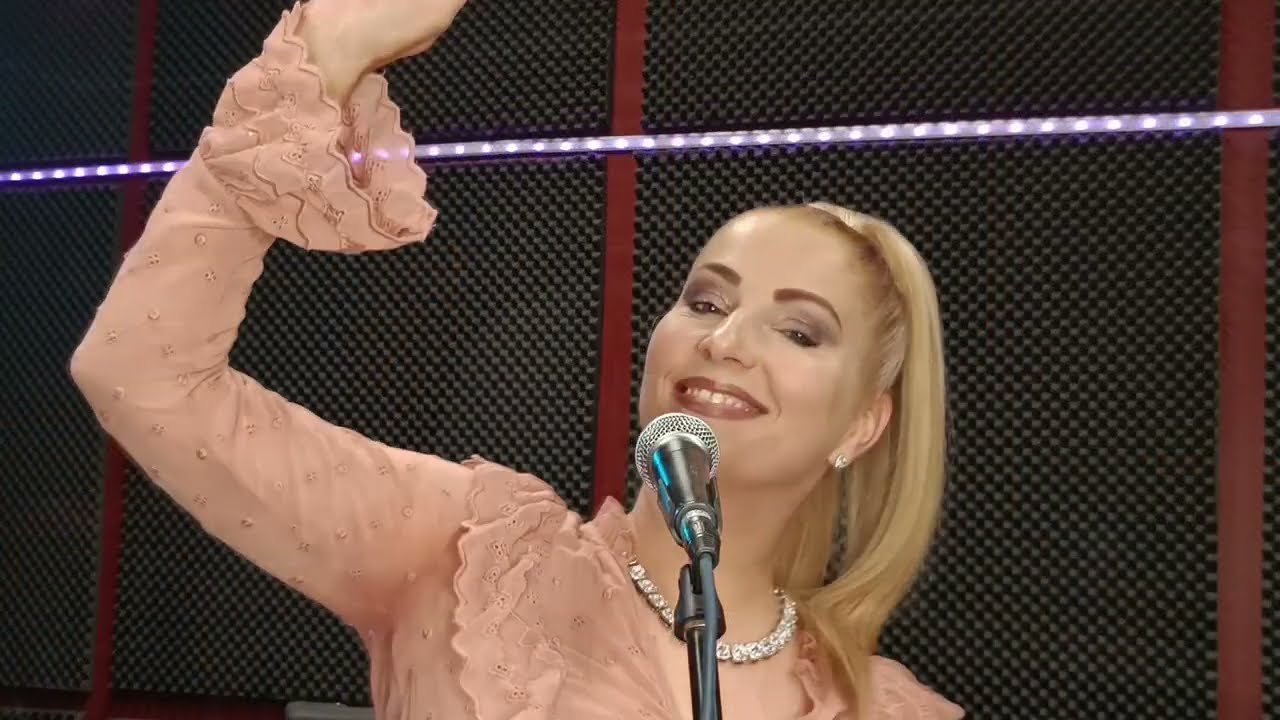 Letitia Moisescu & Alex Mica - Meleaguri de poveste (Official Video)