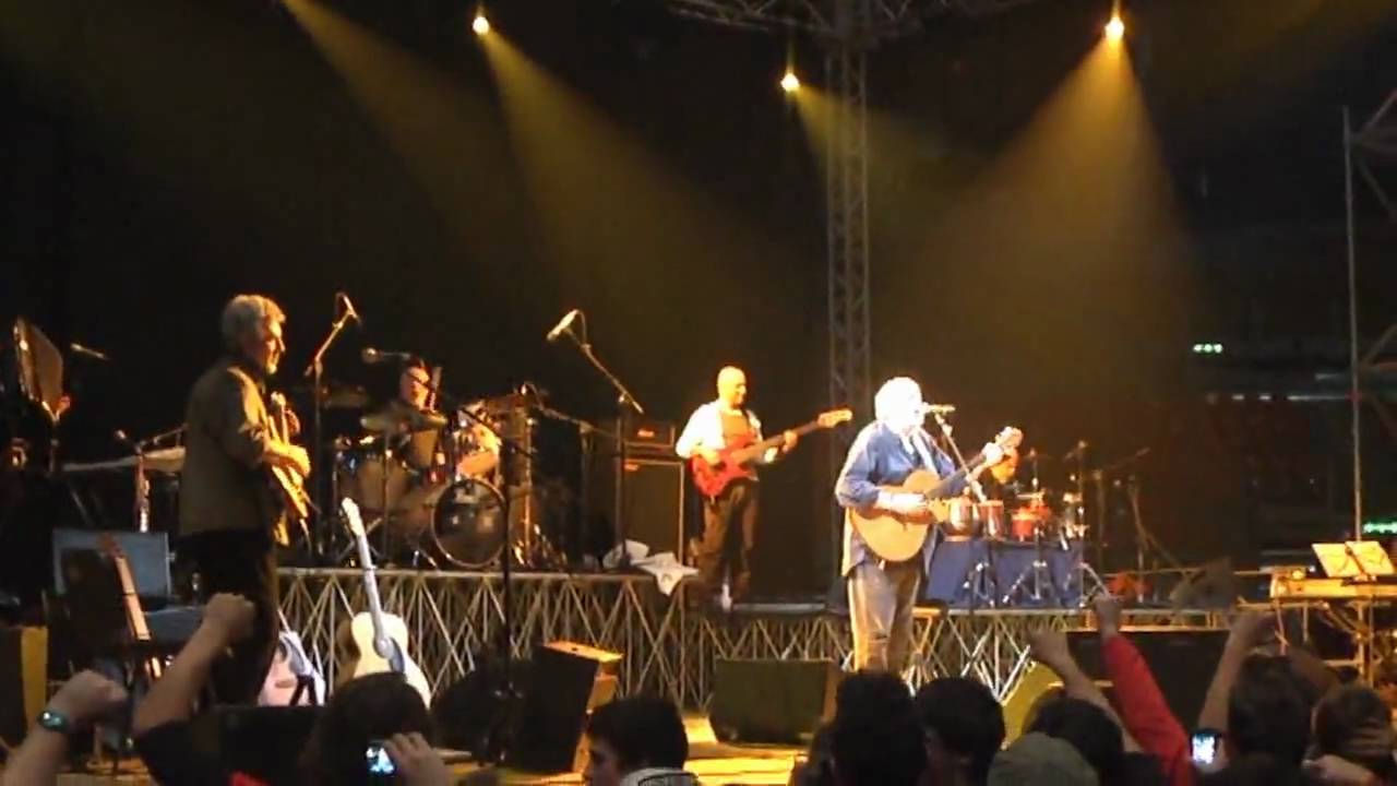 Francesco Guccini Live Livorno ex Pala Algida - La  Locomotiva - 4/12/09