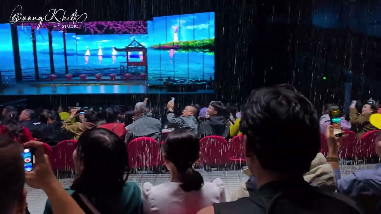 Show LỆ GIANG THIÊN CỔ TÌNH (丽江千古情 – Lìjiāng Qiāngǔ Qíng) (Part 1)