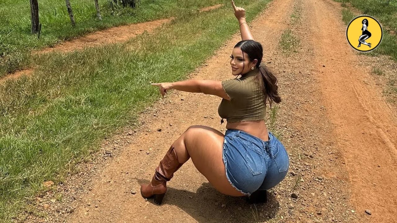 AfricanCurvyIcons😍Trending Plus Size Curvy Models | Fashion Lifestyle Trends | Body Positivity