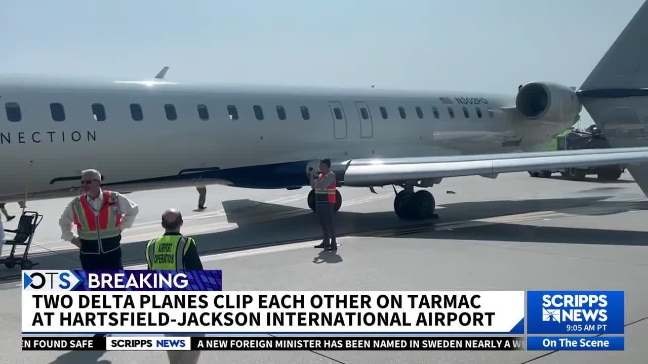 KSHB 41 producer describes being on plane struck on runwway
