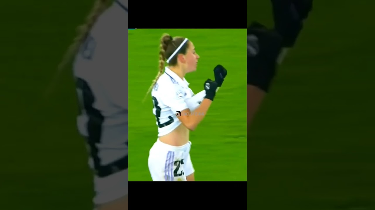 athenea dell castillo #best #beautiful #football #shortsvideo