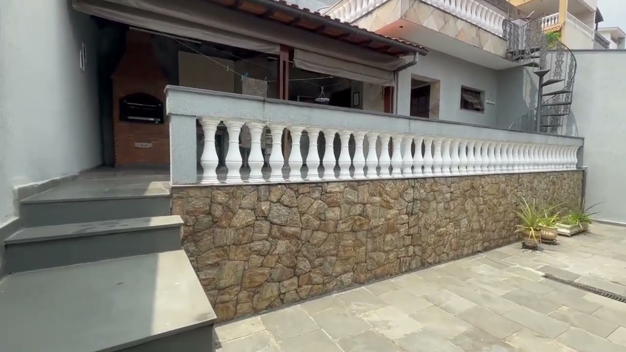 SOBRADO FRONTAL - VILA MATILDE - 200M² - 3 DORMITÓRIOS - 1 SUÍTE - 5 VAGAS - PE32991