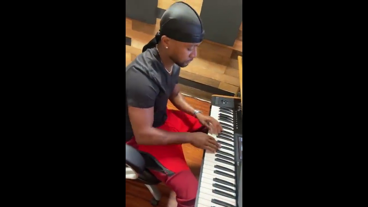 Zaytoven Cooking up a beat in the studio