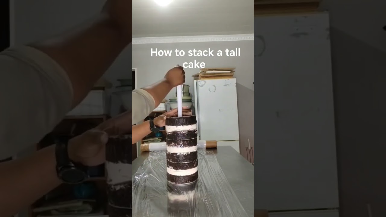 how to stack a tall cake for beginners 
