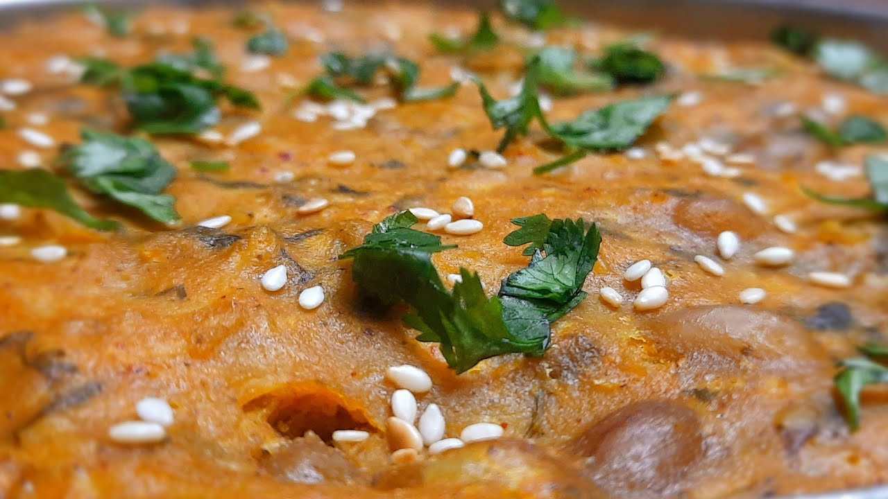 Kobi cha Bhanola ||Spicy Indian Cabbage Cake with Peanuts and Sesame Seeds|| Maharashtrian food