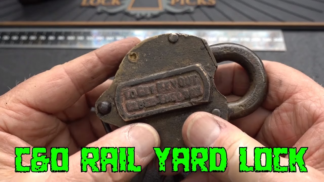 (1569) Antique C&O Rail Yard Lock Picked Open
