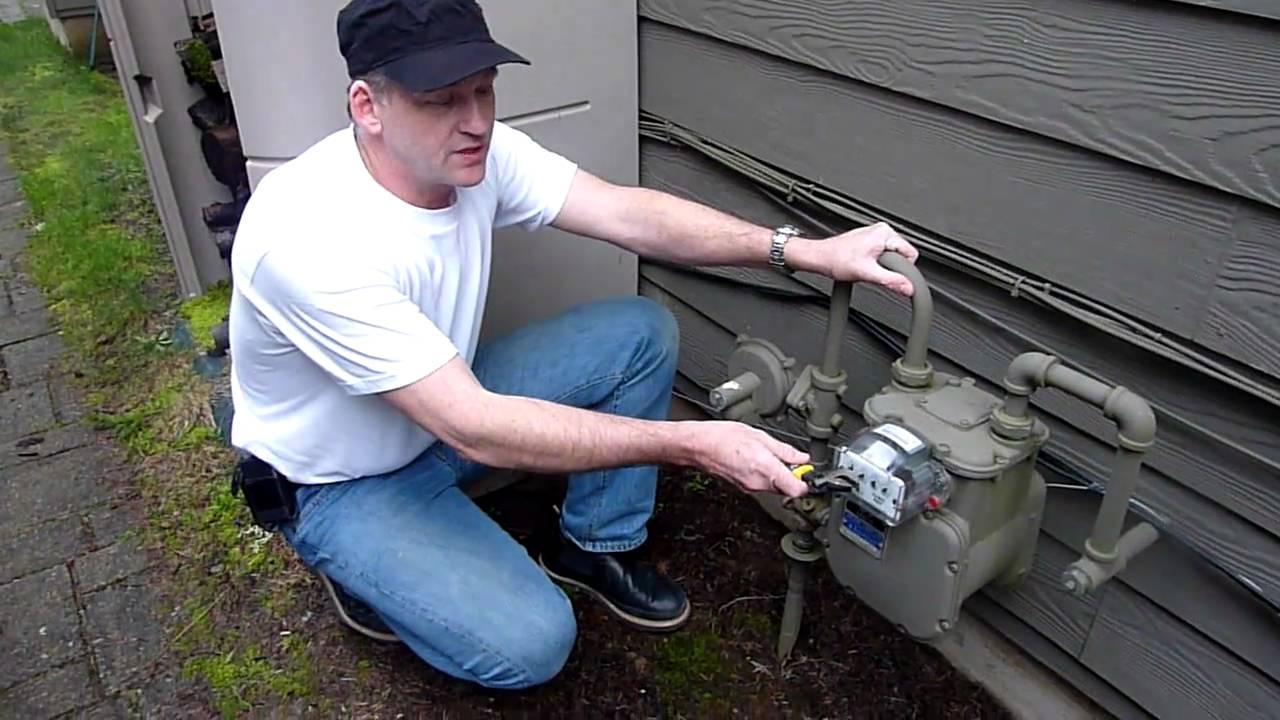 How to shut off gas to your home. #gas #safety #homeinspection #naturalgas 