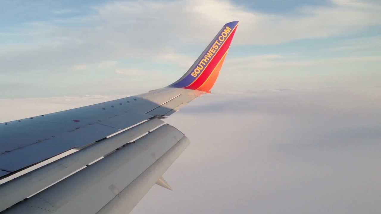 Southwest 737 Landing MCI Runway 1R