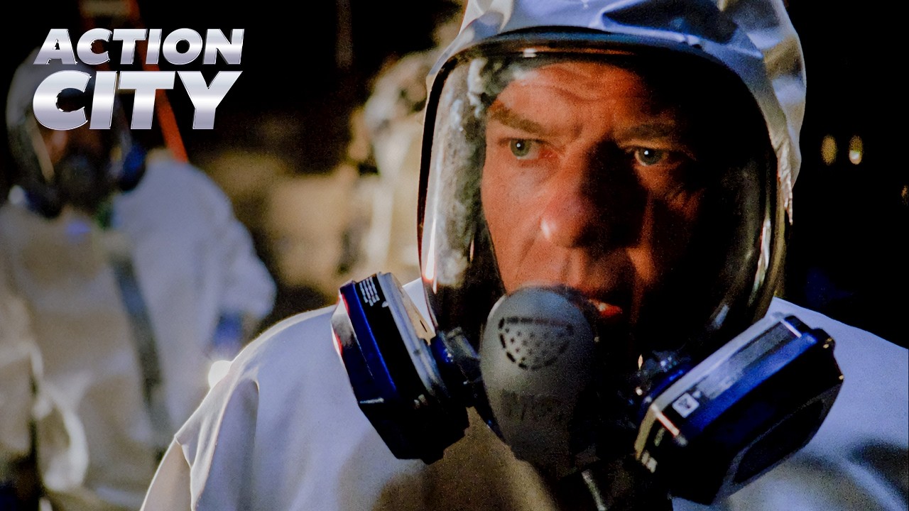 Hank Finds the Melted Camera in the Superlab | Breaking Bad (Dean Norris, Bryan Cranston)