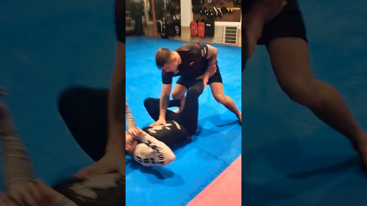 Simone incontra il grande Marvin Vettori 🔥🔥 @anacondateam Desio #mma #grappling #marvinvettori