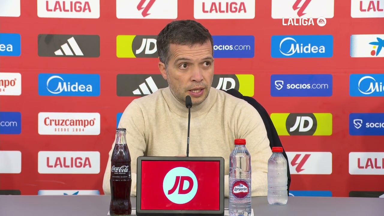 Rueda de prensa de Lu&iacute;s Castro tras el encuentro Sevilla FC-Levante UD