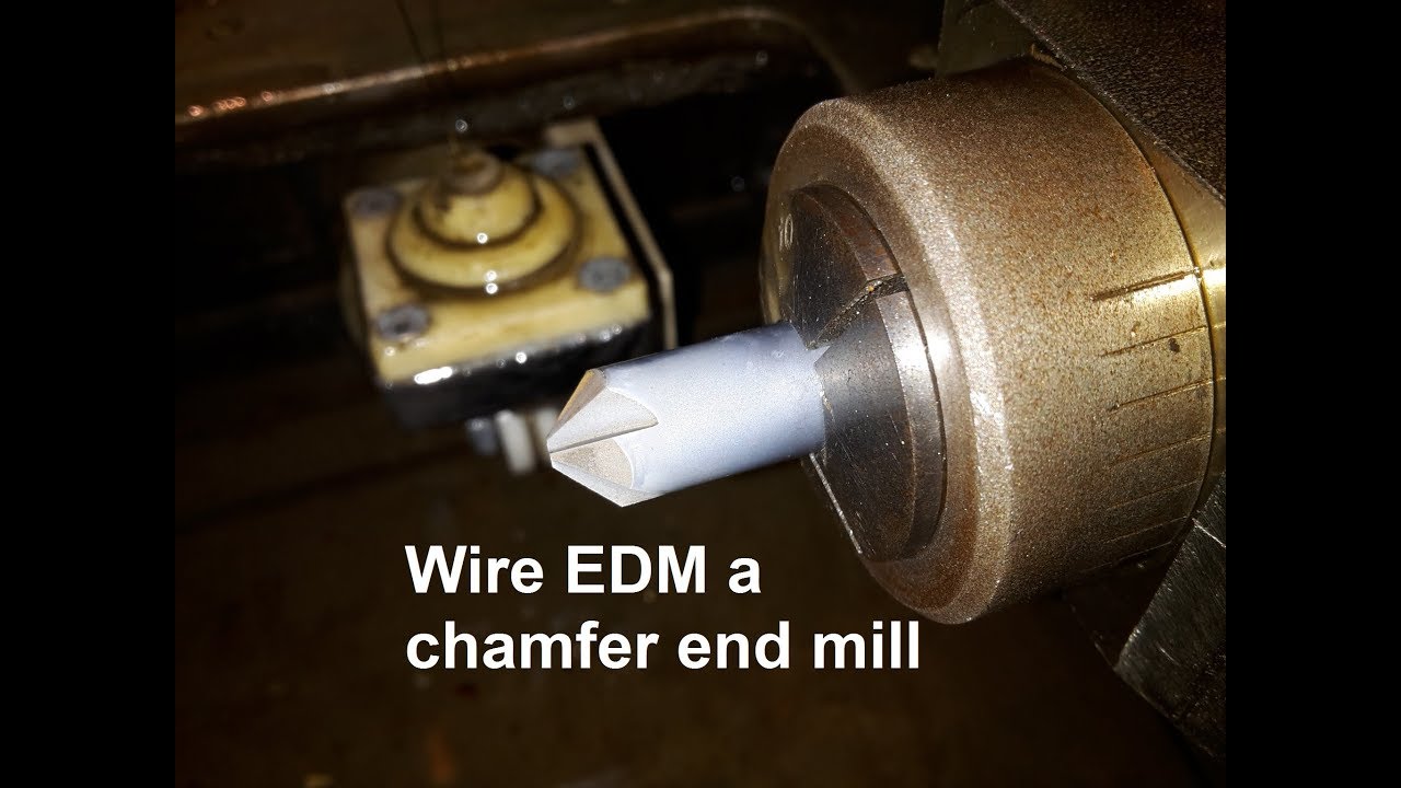 Wire EDM a chamfer end mill - Drahterodieren eines Fasenfräsers