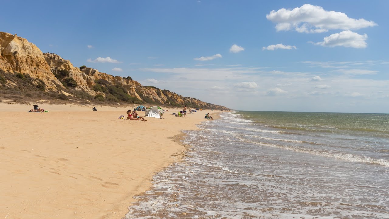 Playa del Parador de Mazagón en Moguer Huelva