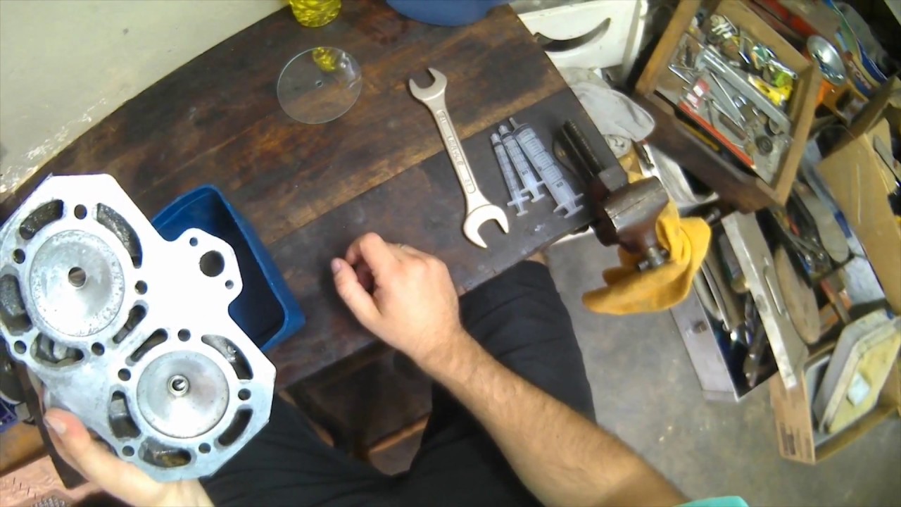 Afericao volume camara de combustao RD350