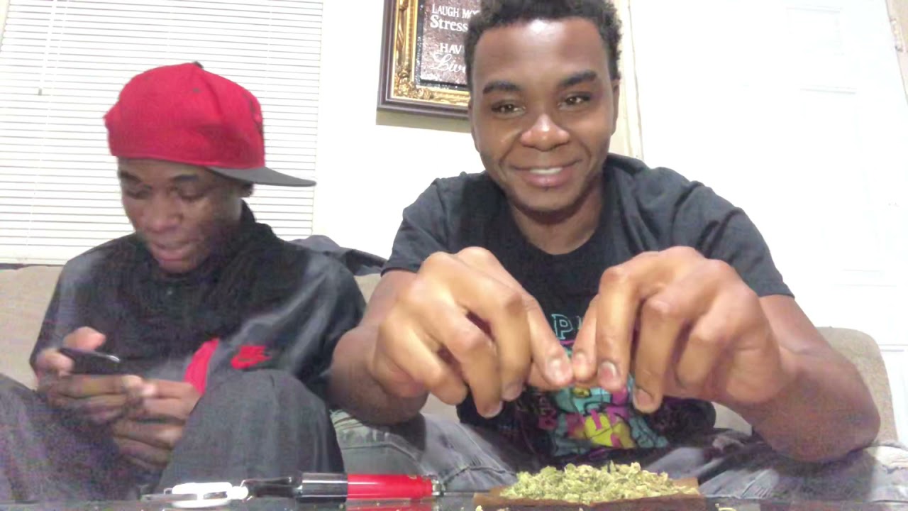 How To Roll A Gorilla Finger 1 on 1 Step By Step😮&zwj;💨😶&zwj;🌫️