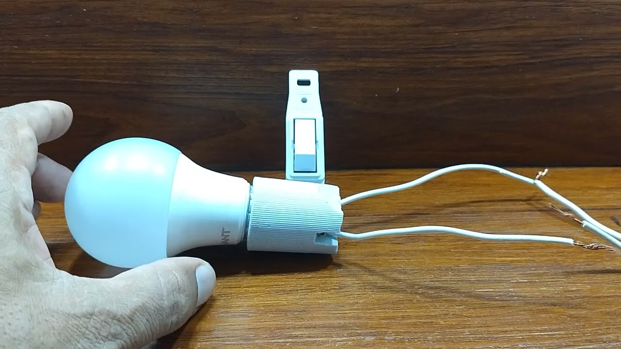 Lâmpada de Led Apagada e Acesa! (Pode Isso Arnaldo?) (Vídeo 4/8). EP:1191