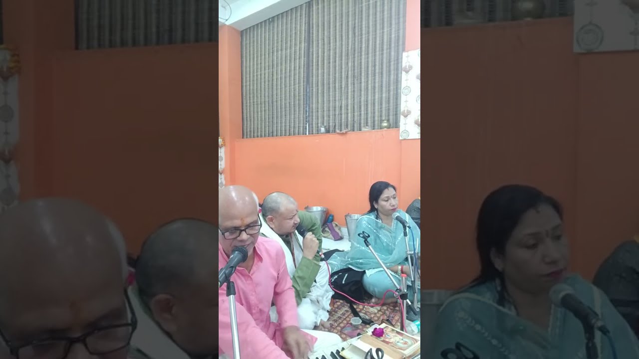 meera bhakti geet is live