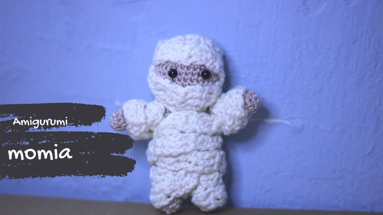 Momia amigurumi