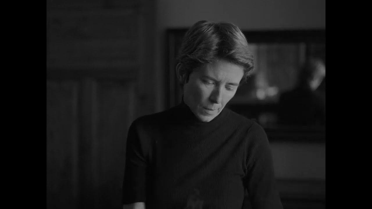 DOOR reż. Małgosia Juchnik (etiuda, 2. edycja Kurs Reżyserski)
