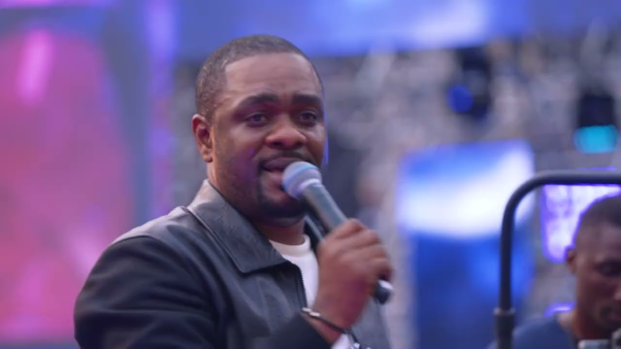 Mike Kalambay - Loyembo ya mitema - Explo Celebration - Stade des Martyrs