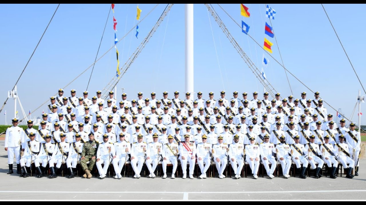 124ᵗʰ MIDSHIPMEN AND 32ⁿᵈ SHORT SERVICE COMMISSION COURSE COMMISSIONING PARADE HELD AT PNA, KARACHI