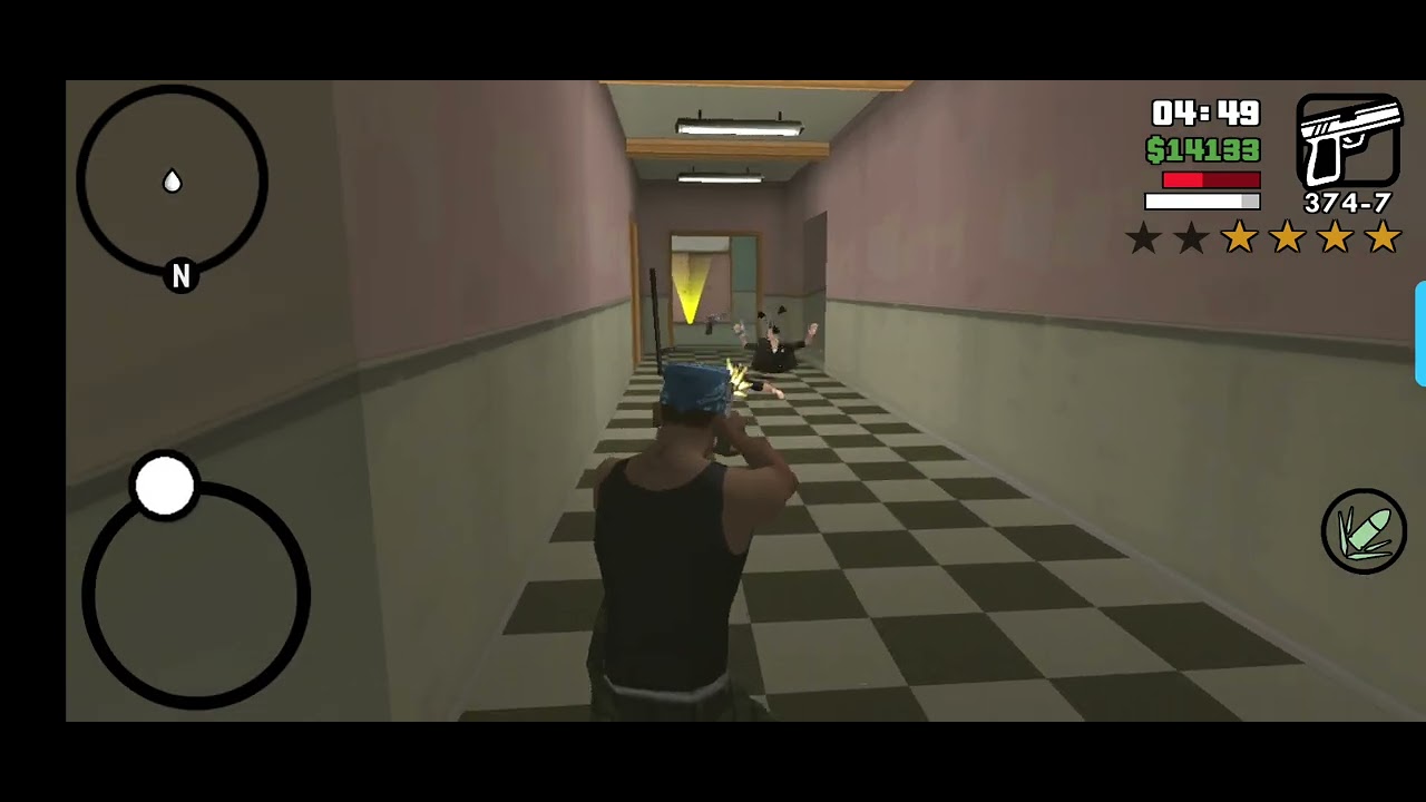 GTA j'ai semé la pagaille dans le commissariat  de police 