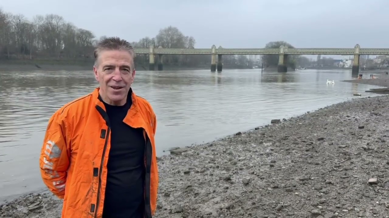 The volunteers bringing Hounslow's river and parks back to life