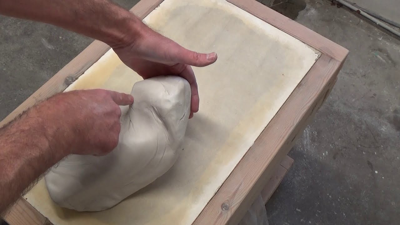 Spiral kneading (2 of 5) - how to do it