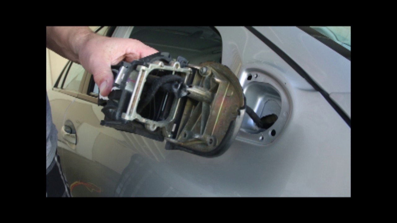Mercedes E class mirror gasket seal, Complete how to remove and re- install a new one in 10 minutes